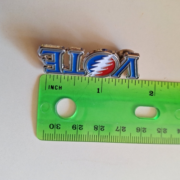 Grateful Dead & Company Vote Pin Numbered - Picture 2 of 5